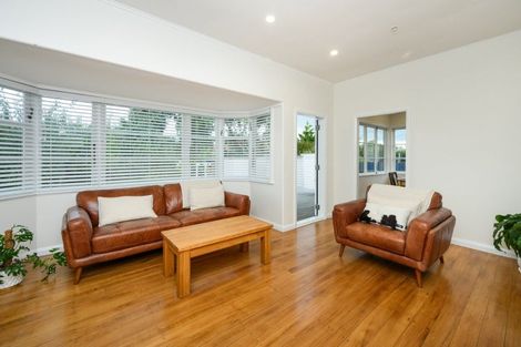 Photo of property in 97 Savage Crescent, West End, Palmerston North, 4412