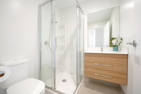 Photo of property in 22 Tokai Place, Glen Eden, Auckland, 0602
