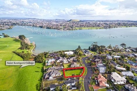 Photo of property in 21 Manor Park, Sunnyhills, Auckland, 2010