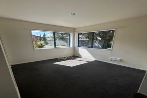Photo of property in 2/129 Coronation Road, Papatoetoe, Auckland, 2025