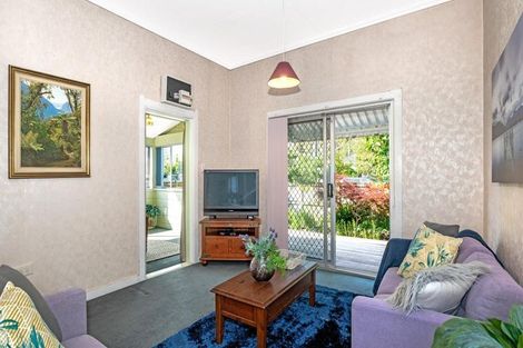 Photo of property in 2 Root Street, Gisborne, 4010