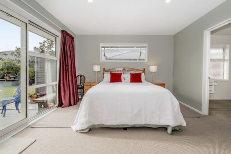 Photo of property in 24 Cairnbrae Drive, Prebbleton, 7604