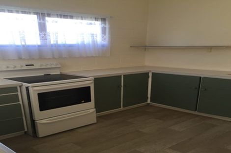 Photo of property in 2/156 Hutchinson Avenue, New Lynn, Auckland, 0600