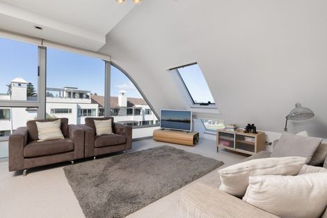Photo of property in 6/50 Marine Parade, Mount Maunganui, 3116