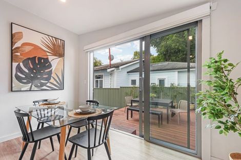 Photo of property in 9 Waimea Road, Nelson South, Nelson, 7010