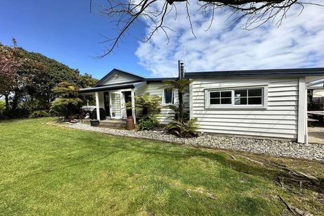 Photo of property in 195 Sale Street, Hokitika, 7810