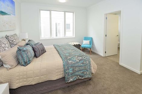 Photo of property in 45 Panorama Heights, Orewa, 0931