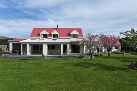 Photo of property in 255 Riccarton Road West, Mosgiel, 9092