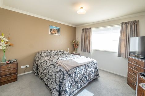 Photo of property in 20d Victoria Street, Hawera, 4610