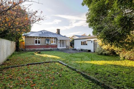 Photo of property in 8 Annandale Avenue, Takaro, Palmerston North, 4410