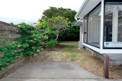Photo of property in 104 Hillcrest Road, Raumati Beach, Paraparaumu, 5032