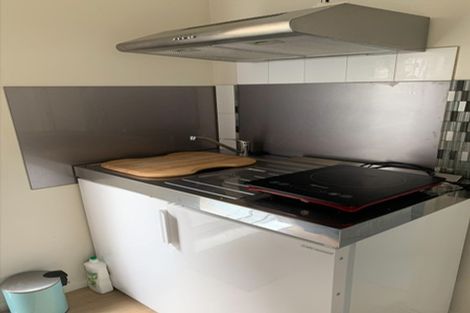 Photo of property in 73 Tamahere Drive, Glenfield, Auckland, 0629