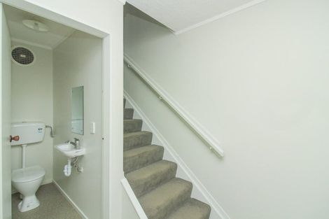 Photo of property in 67b Thurleigh Grove, Karori, Wellington, 6012