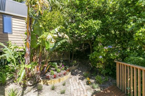 Photo of property in 19 Hereford Street, Wilton, Wellington, 6012