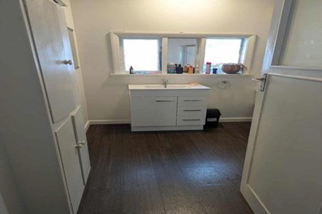 Photo of property in 10 Idris Road, Fendalton, Christchurch, 8052