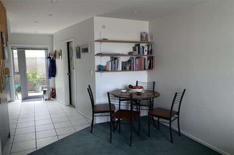 Photo of property in 231u8 Marine Parade, Seatoun, Wellington, 6022