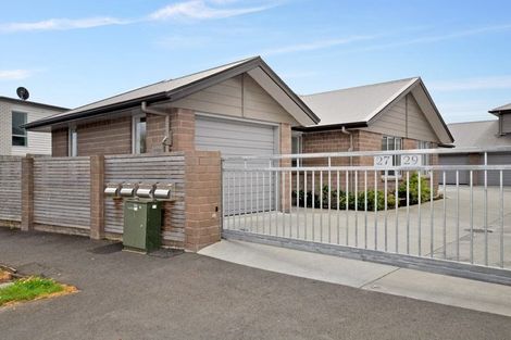 Photo of property in 27u1 Jones Crescent, Melville, Hamilton, 3206