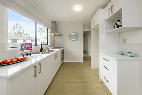 Photo of property in 133 Finlayson Avenue, Clendon Park, Auckland, 2103