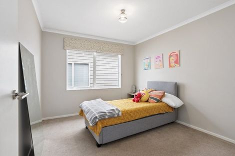 Photo of property in 2 Kotuku Lane, Hobsonville, Auckland, 0616