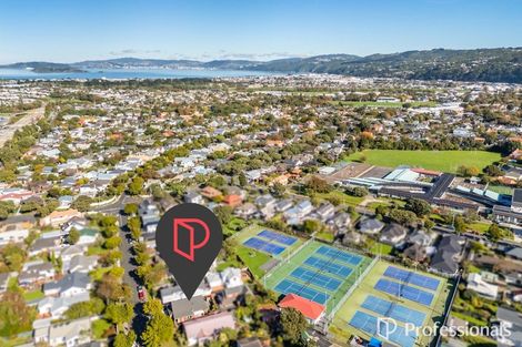 Photo of property in 65 Totara Crescent, Woburn, Lower Hutt, 5011