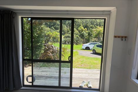 Photo of property in 1/13a Kitewao Street, Northcote, Auckland, 0627