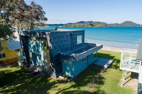 Photo of property in 9a Te Kapua Street, Oakura, Hikurangi, 0184