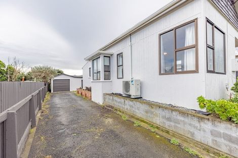 Photo of property in 9 Manuka Street, Castlecliff, Whanganui, 4501