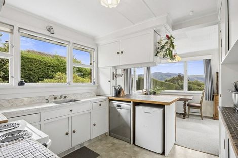 Photo of property in 57 Marion Street, Macandrew Bay, Dunedin, 9014