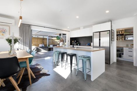 Photo of property in 20 Goods Road, Otumoetai, Tauranga, 3110