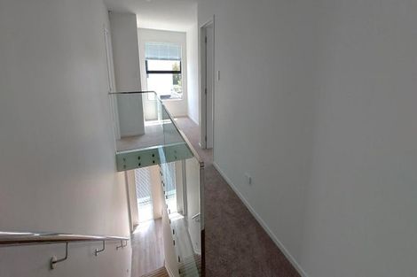 Photo of property in 20b Mackenzie Street, Te Atatu South, Auckland, 0610