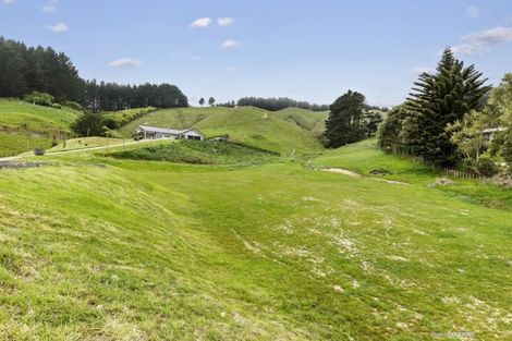 Photo of property in 974 Ohariu Valley Road, Ohariu, Wellington, 6037