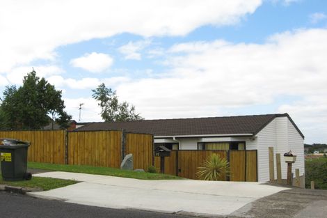 Photo of property in 9 Len Brown Place, Pukekohe, 2120