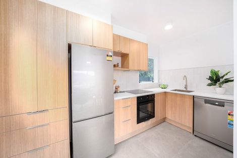 Photo of property in 22 Fyvie Avenue, Tawa, Wellington, 5028
