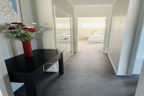 Photo of property in 8 Orotu Drive, Poraiti, Napier, 4112