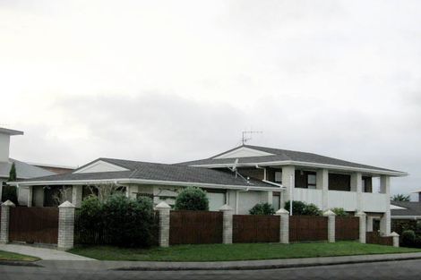 Photo of property in 96 Manly Street, Paraparaumu Beach, Paraparaumu, 5032