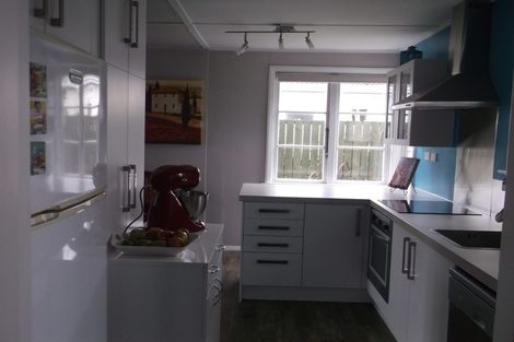 Photo of property in 2 Larsen Street, Westport, 7825