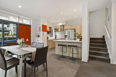 Photo of property in 186 Hobsonville Point Road, Hobsonville, Auckland, 0616