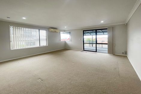 Photo of property in 19 The Enclave, Totara Heights, Auckland, 2105