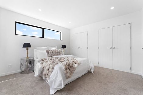 Photo of property in 31 Diana Drive, Glenfield, Auckland, 0627