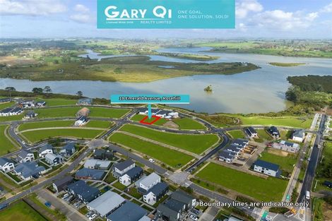 Photo of property in 12 Emerald Avenue, Rosehill, 2113