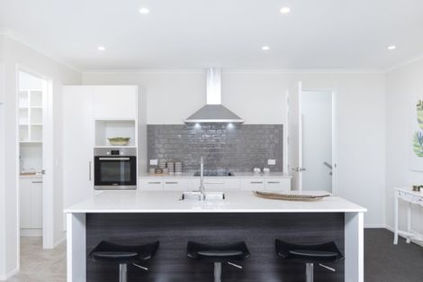 Photo of property in 34 Lisle Farm Drive, Pukekohe, 2120