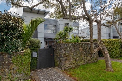 Photo of property in Habitat Apartments, 6/31 Byron Avenue, Takapuna, Auckland, 0622