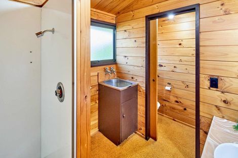 Photo of property in 6 Park Avenue, Waikanae, 5036