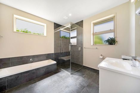 Photo of property in 73 Holmwood Road, Manapouri, 9679