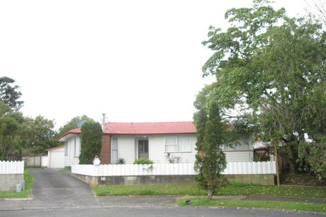 Photo of property in 17 Nan Place, Pakuranga Heights, Auckland, 2010