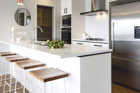 Photo of property in 3 Cambridge Road, Riverhead, 0820