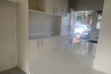Photo of property in 40 Maunganui Road, Mount Maunganui, 3116