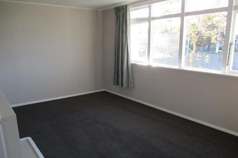 Photo of property in 22 Temuera Street, Otaki, 5512