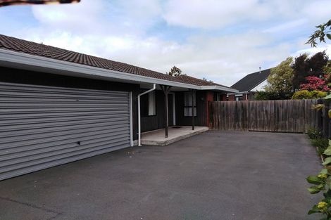 Photo of property in 2/155 Northcote Road, Northcote, Christchurch, 8052