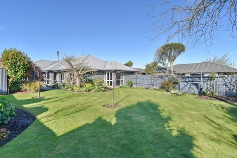 Photo of property in 2 Melford Close, Rangiora, 7400